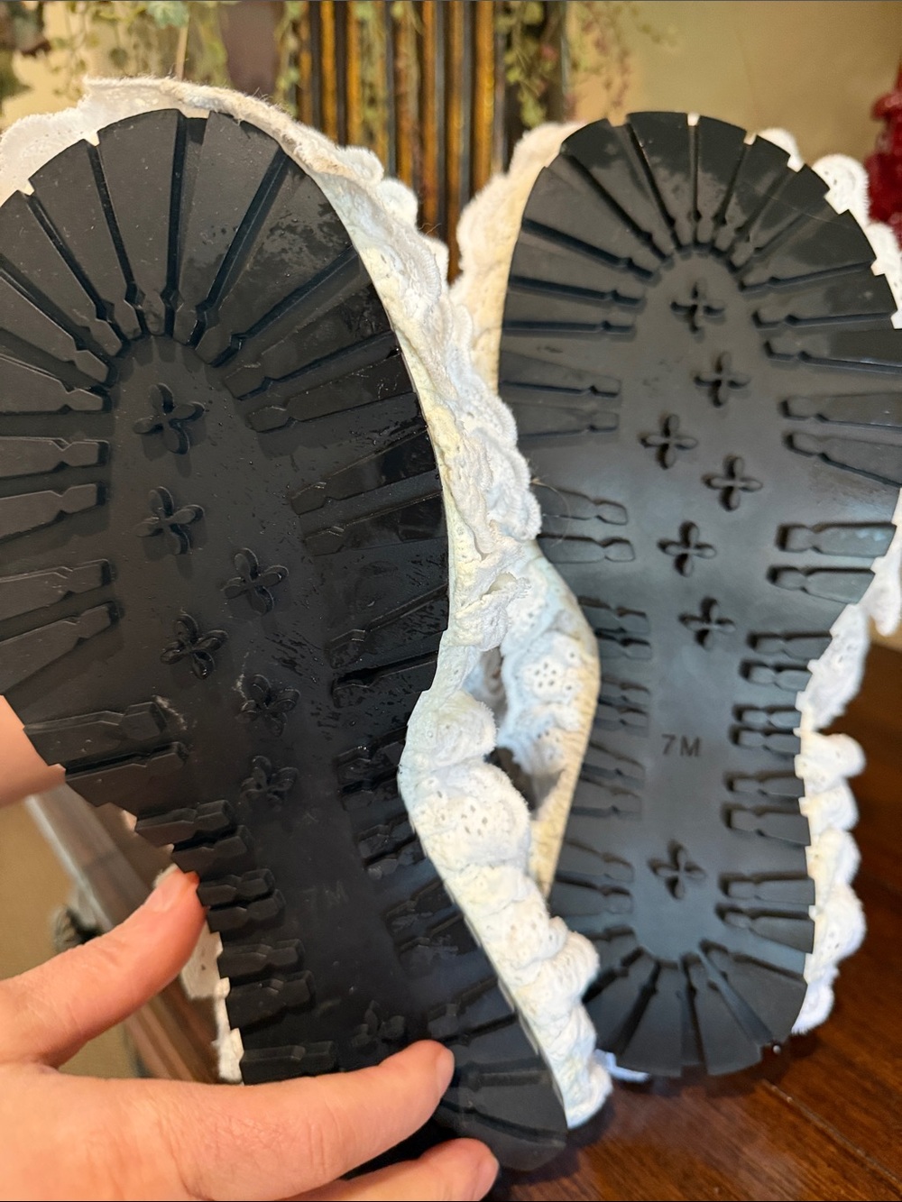 Sugar Thrillz shoe size 7 - Picture 2 of 2